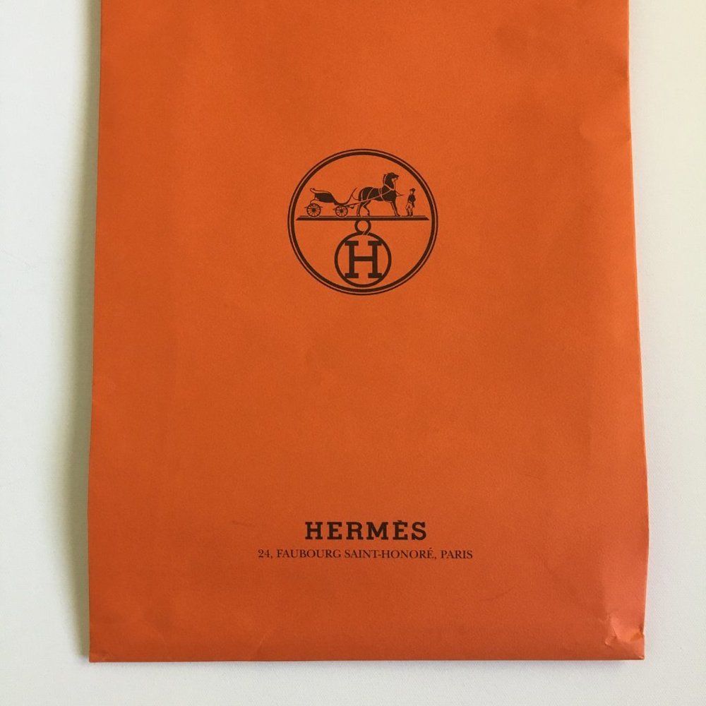 Hermes Paper Bag 16.5x11x4 in Rectangular Shopping Bag Orange Authentic w/flaw - Picture 2 of 13
